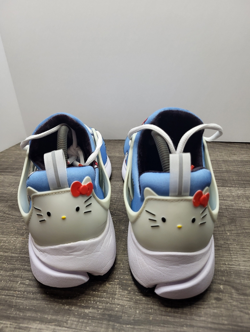 Nike Hello Kitty Air Presto QS University Blue DV3770-400 Men's Size 10 Shoes - Picture 5 of 10
